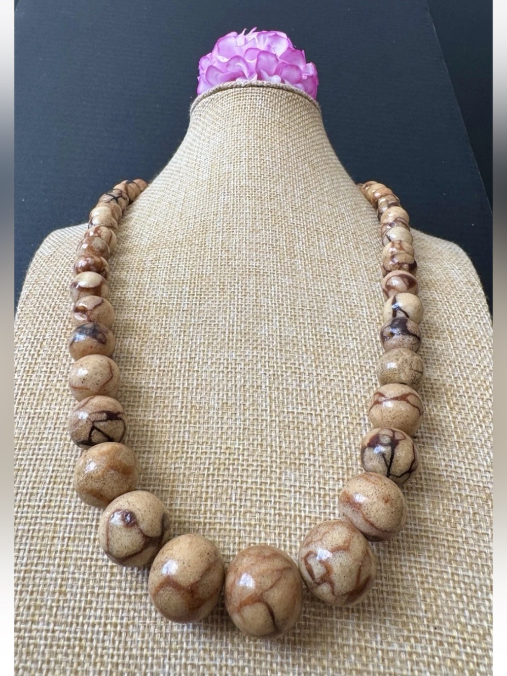 Vintage & Rare,Graduated,Marbled Tiger Sponge Coral Necklace 25”inch,111grams
